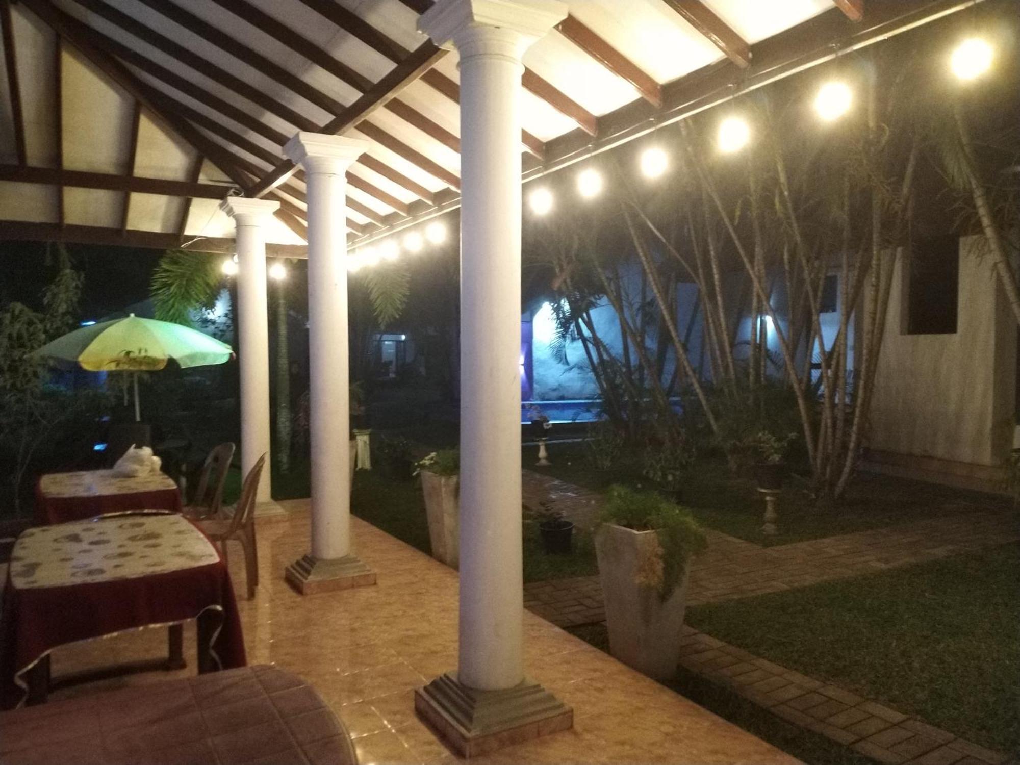 Blue Bell Hotel Negombo Luaran gambar